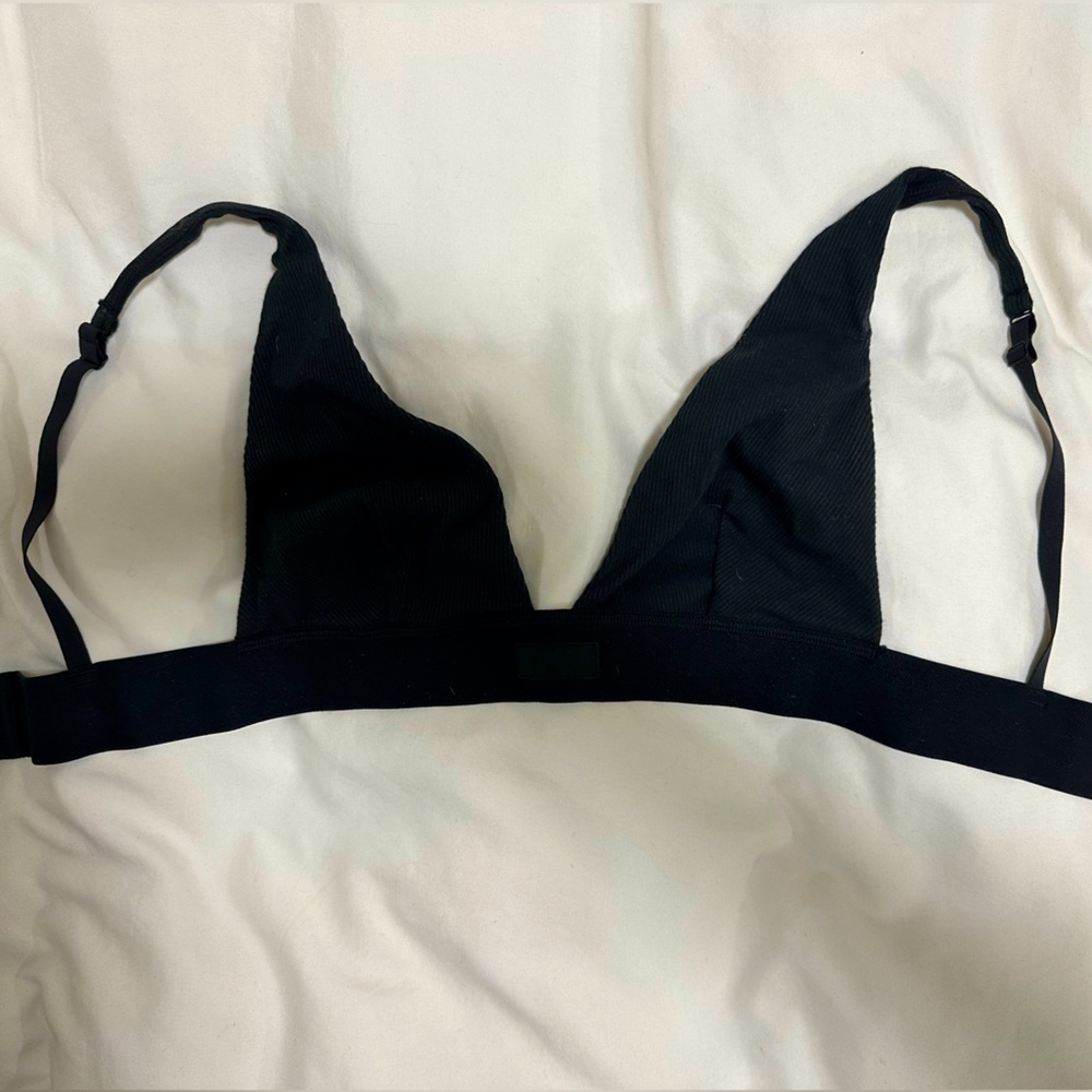 COPY - Skims Cotton Plunge Bralette